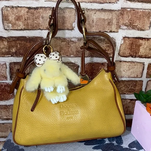 Dooney & Bourke Yellow Leather Shoulder Bag and Kick lock coin - Picture 13 of 13